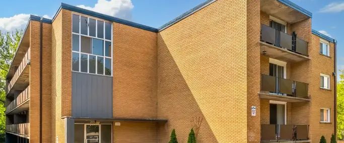 The Tuscan Apartments - ALL INCLUSIVE | 205 Brandon Avenue, Kitchener - Photo 1