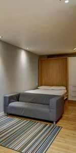 Loft entièrement meublé à louer Vieux-Québec novembre 2025 - Photo 3