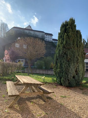 Geräumige 4 Zimmer-Wohnung im Erholungsgebiet zu vermieten - Photo 2