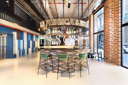 21m² Studio to rent in El Poblenou, Barcelona - Photo 2