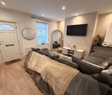 2 Bedroom Terraced To Let - Photo 1