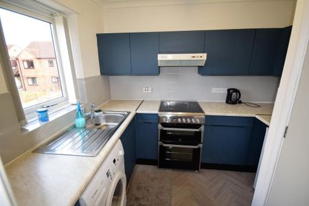 2 bedroom flat to rent - Photo 5