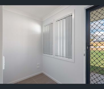 1/30 Langara Dr, Southside, Qld 4570 - Photo 4