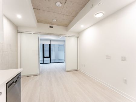 For Lease - 195 McCaul Street Unit# 313, Toronto, Ontario - Photo 3