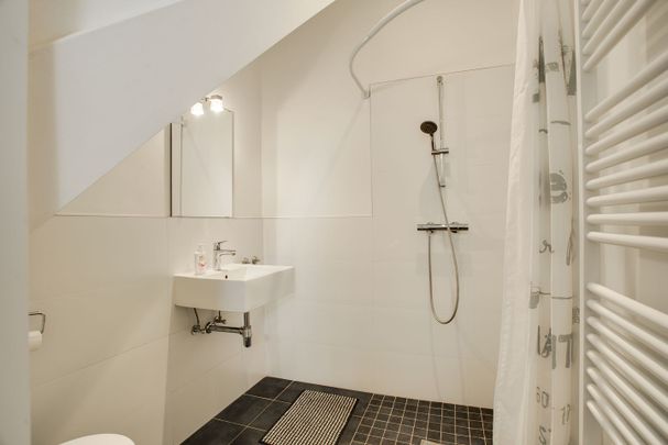 Appartement te huur: Van St. Aldegondeplein 1 2581 TJ Den Haag - Photo 1