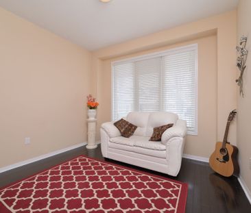 For Lease - 62 Ferris Lane Unit# Upper, New Tecumseth, Ontario - Photo 3