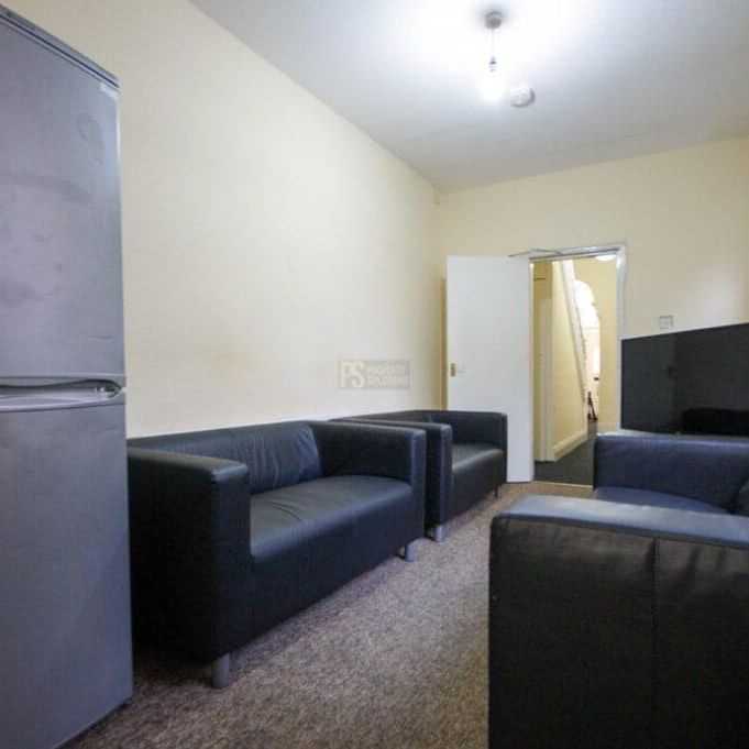 7 bedroom terraced house to rent - Photo 1