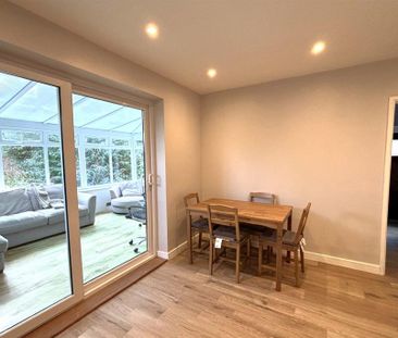 4 bedroom semi-detached house to rent - Photo 2