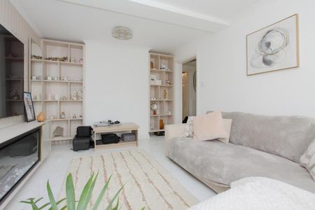 1 bedroom ground floor flat to rent - Photo 2