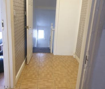 1 Bed Flat, Walthamstow, E17 - Photo 4