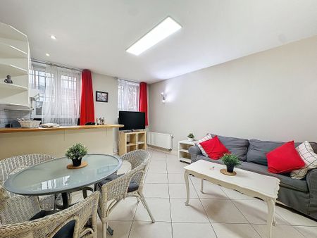 Flat - for rent - Photo 2