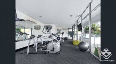 FULLY FURNISHED@CODE APARTMENTS - Photo 5