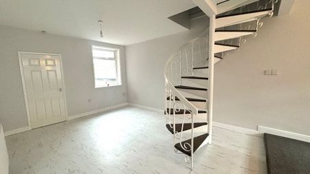 Welbeck Street, Warsop, NG20, Property for rent - Photo 2