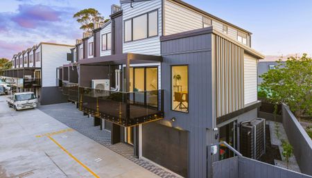 Contemporary 4-Bedroom Family Home - Built to Perfection by MJ Home Group - Photo 4
