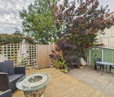 2 bedroom terraced house to rent - Photo 4