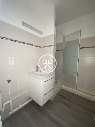 Location Appartement 3 pièces 56m² TROYES 10000 - Photo 3