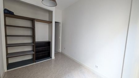 T2 PLACE ROYALE - 660 C.C / MOIS Nantes (44000) - Photo 3