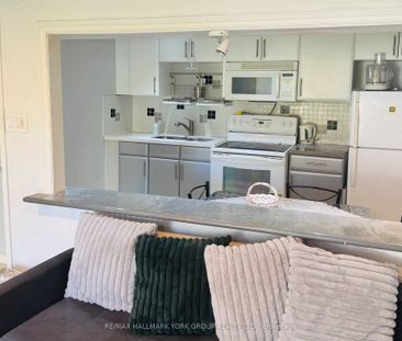 For Lease - 9 Micmac Crescent Unit# Lower, Toronto, Ontario - Photo 1