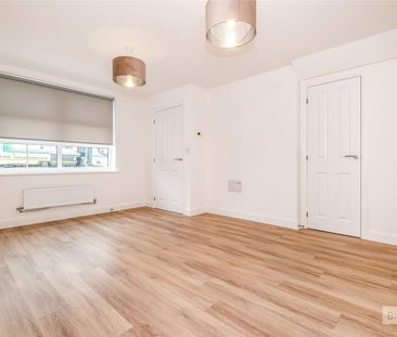 3 bedroom house to rent Woodpecker Close, Yapton, Arundel, West Sus... - Photo 1