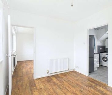 Copse View, South Croydon, CR2 - Photo 2