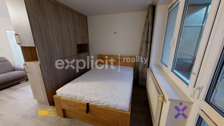 Pronájem bytu 2+1 65 m², Mokrá II, Zlín - Fotografie 4