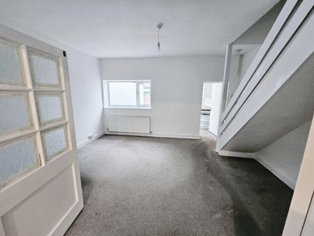 High Street, Chester, Saltney - Photo 4