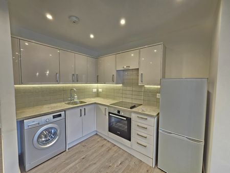 1 Bed Flat, Gould Terrace, E8 - Photo 3