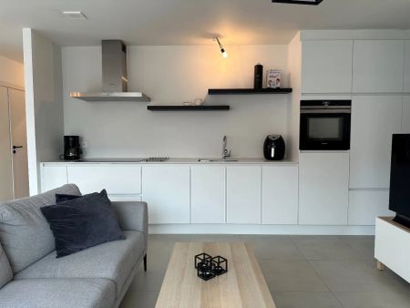 Energiezuinig appartement met terras en autostaanplaats te Wielsbeke - Foto 2