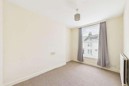 Parkway House, Brixham, TQ5 - Photo 2