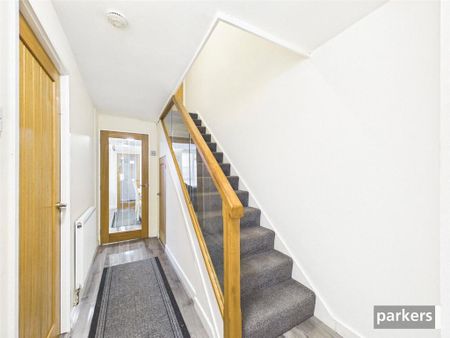 3 bedroom terraced house to rent - Photo 3