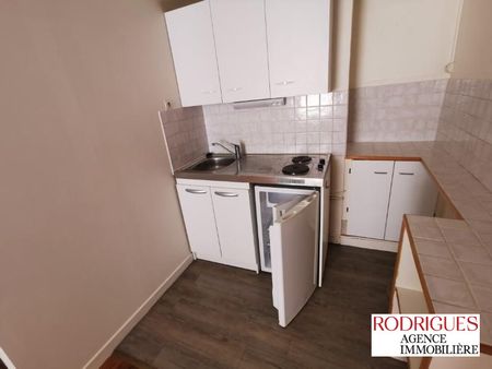 Location Appartement 1 pièce 23m² POITIERS 86000 - Photo 3