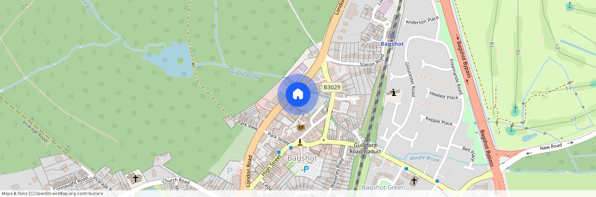 44 London Road, Bagshot GU19