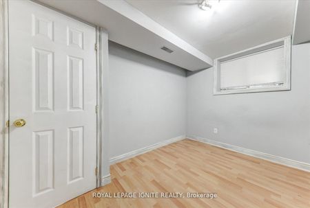 For Lease - 1279 Northmount Street Unit# Bsmt, Oshawa, Ontario - Photo 2