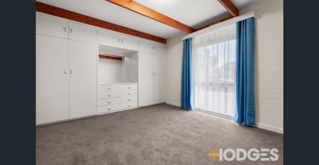 Perfect Location in Beaumaris - Photo 3