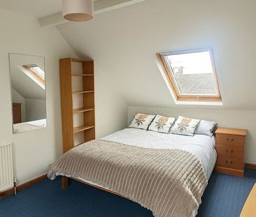 Room in a Shared House, Rosa Road, S10 - Photo 4