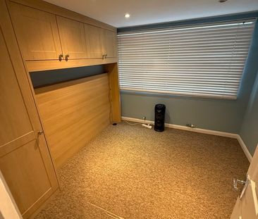 Room in a Shared Flat, Cricklewood Lane, NW2 - Photo 1