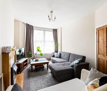 3 bedroom end of terrace house to rent - Photo 6