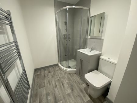 Waterdale, Doncaster - Photo 5