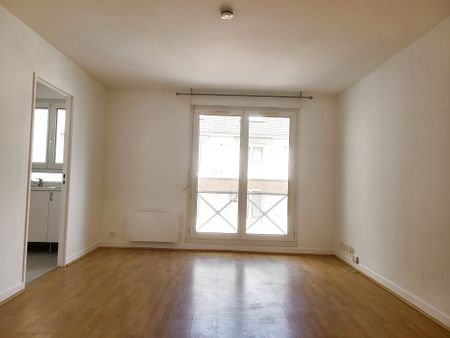 Location Appartement 1 pièce 32m² ORSAY 91400 - Photo 2