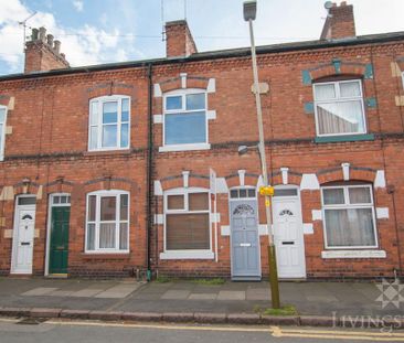 3 bedroom terraced house to rent - Photo 2