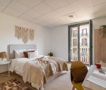 Carrer de Bailèn, Barcelona, Catalonia 08010 - Photo 4