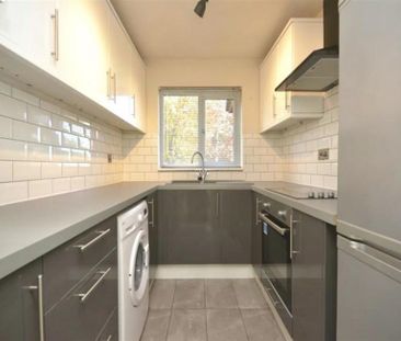2 Bedroom Terraced To Let - Photo 4