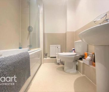2 bedroom apartment to rent - Photo 6
