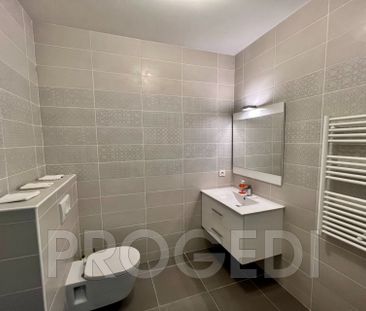 Location Appartement 2 pièces 50m² BEAUSOLEIL 06240 - Photo 6
