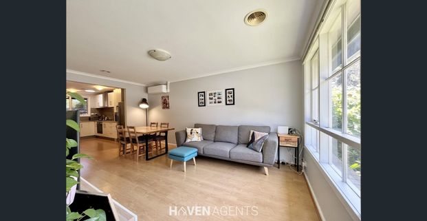 TWO BEDROOM UNIT IN THE MCKINNON SECONDARY COLLEGE ZONE! | HAVEN AGENTS - Photo 1