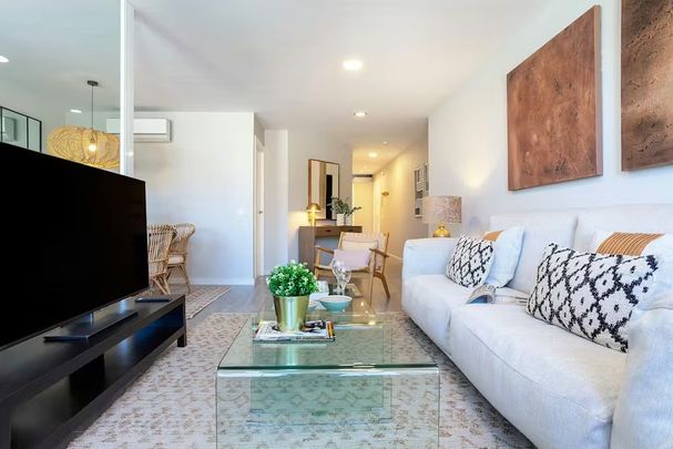 Plaza del Teatro, Málaga, Andalusia 29008 - Photo 1