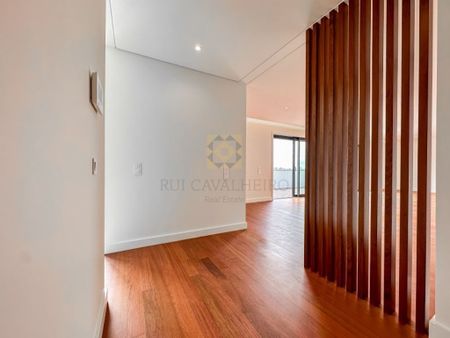 4 room luxury Flat for rent in Matosinhos, Distrito do Porto - Photo 5