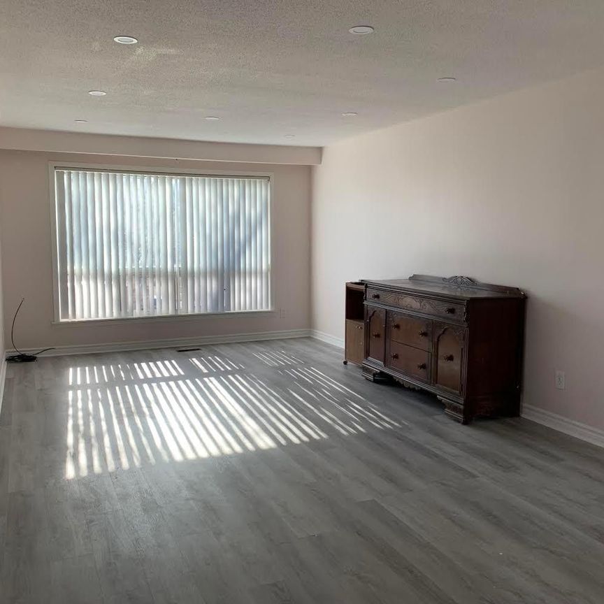 For Lease - 35 Edenridge Drive Unit# (Upper), Brampton, Ontario - Photo 1