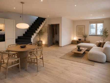 Ruime duplex met 3 slaapkamers in het centrum - Photo 2