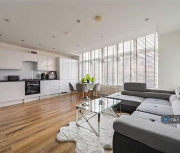 2 bedroom flat to rent - Photo 1